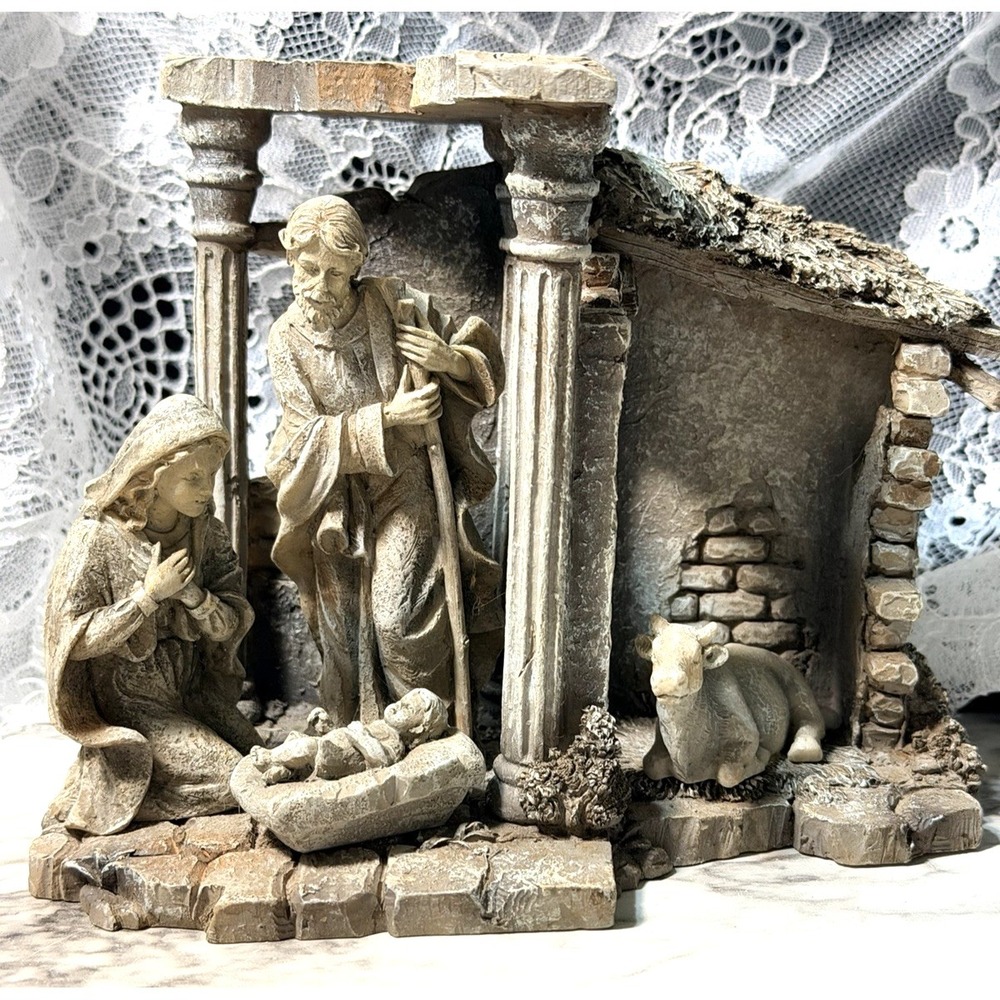 Ceramic Nativity Scene Mary Joseph Baby‎ Jesus  Cow 6" X 5"